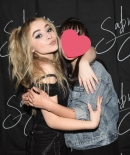 sabrinacarpenter-daily_283029.jpg