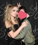 sabrinacarpenter-daily_284529.jpg