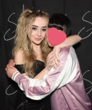 sabrinacarpenter-daily_285529.jpg