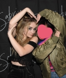 sabrinacarpenter-daily_289129.jpg