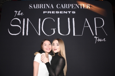 sabrinacarpenter-daily_2822329.jpg