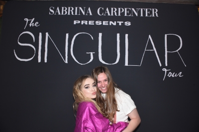 sabrinacarpenter-daily_284729.jpg