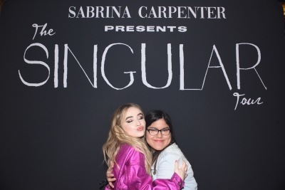 sabrinacarpenter-daily_28929.jpg