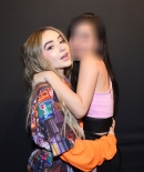 sabrinacarpenter-daily_2828829.jpg