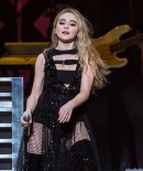 sabrinacarpenter-daily_287929.jpg