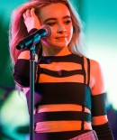 sabrinacarpenter-daily_285529.jpg