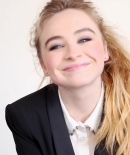 sabrinacarpenter-daily_283429.jpg