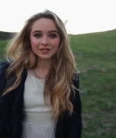 sabrinacarpenter-daily_281729.jpg