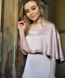 sabrinacarpenter-daily_285729.JPG