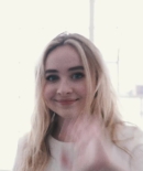 sabrinacarpenter-daily_284229.jpg