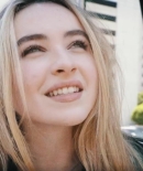 sabrinacarpenter-daily_28829.jpg