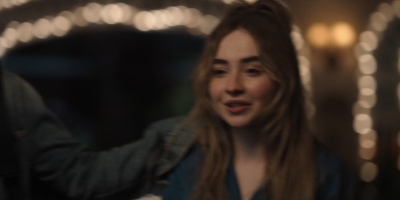 sabrinacarpenter-daily_28125629.jpg