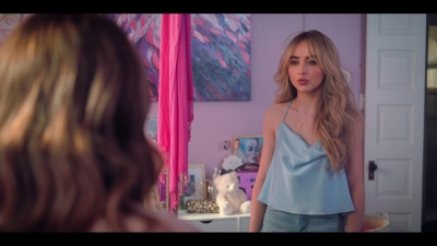 sabrinacarpenter-daily_289729.jpg