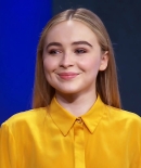 sabrinacarpenter-daily_282029.jpg