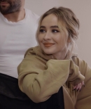 sabrinacarpenter-daily_281729.jpg