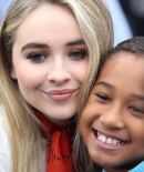 sabrinacarpenter-daily_281029.jpg