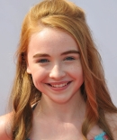 sabrinacarpenter-daily_28229.jpg