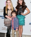 sabrinacarpenter-daily_28229.jpg