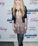 sabrinacarpenter-daily_28829.jpg