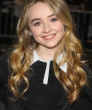 sabrinacarpenter-daily_282729.jpg