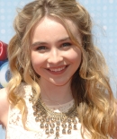 sabrinacarpenter-daily_283129.jpg