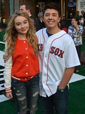 sabrinacarpenter-daily_286929.jpg