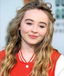 sabrinacarpenter-daily_284529.jpg