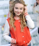 sabrinacarpenter-daily_287229.jpg